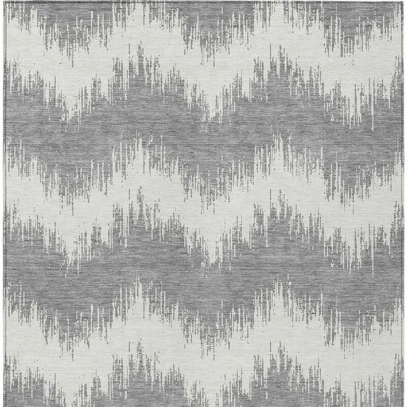 HomeRoots Chevron Transitional Rectangle Outdoor Rug