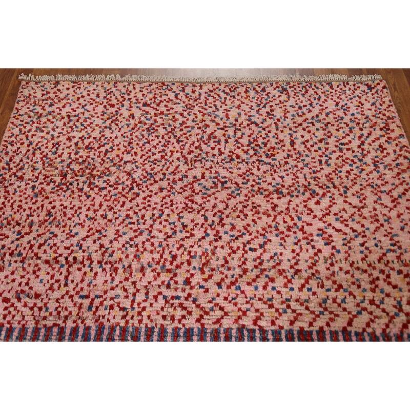 Hand Knotted Oriental 100% Wool Carpet Modern Checkered Pink Moroccan Area Rug - 8' 2'' X 5' 5''