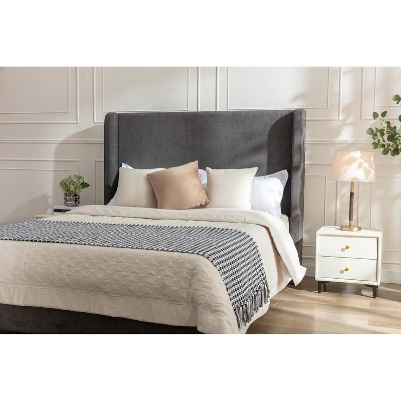 Elegant Upholstered Bed with Advanced Assembly