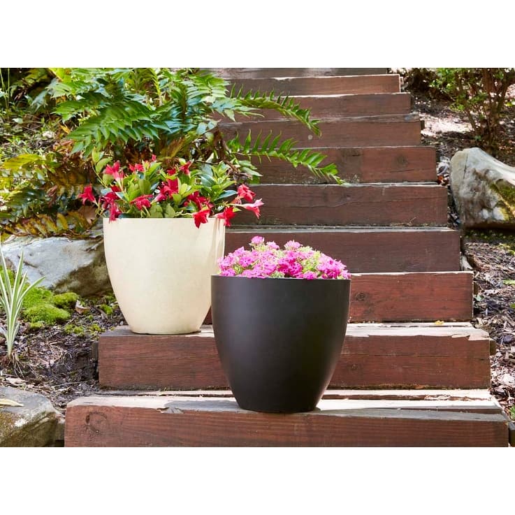 Southern Patio Egg Planter