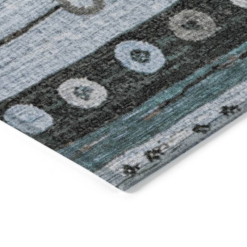 HomeRoots Striped Transitional Rectangle Outdoor Rug