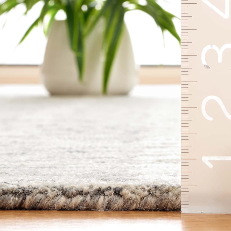 SAFAVIEH Handmade Abstract Damhnait Contemporary Wool Rug