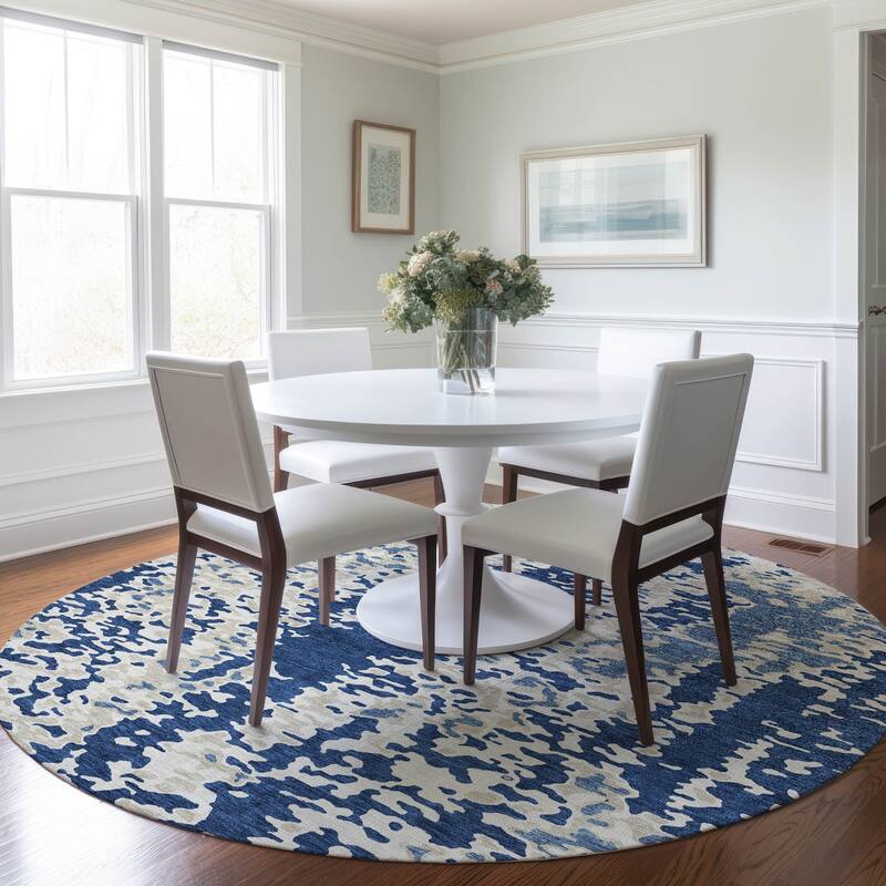 Machine Washable Indoor/ Outdoor Abstract Chantille Rug