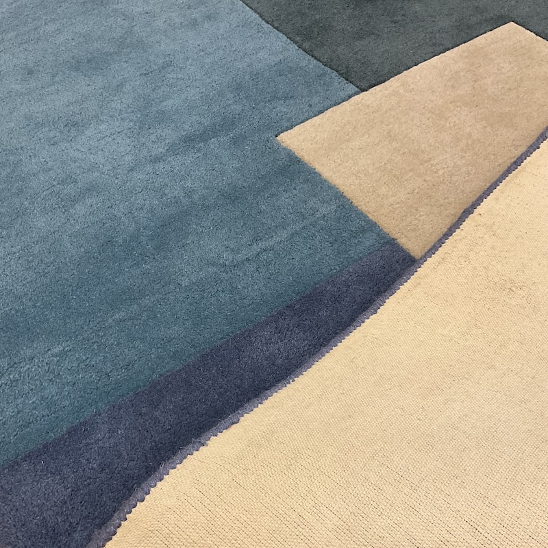 HERAT ORIENTAL Handmade Tibetan Colorblock Wool Rug - 5' x 8'