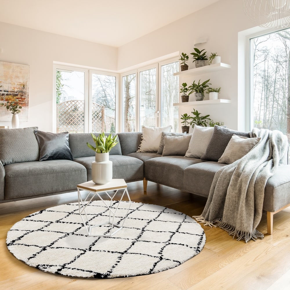 Miley Collection - Black/White Diamonds Soft Touch Rug