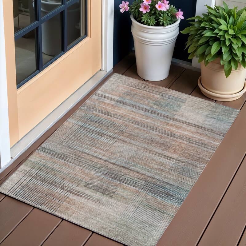 HomeRoots Striped Transitional Rectangle Outdoor Rug - 3' x 5'