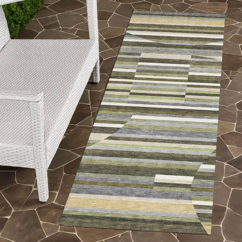 Machine Washable Indoor/ Outdoor Modern Cokedale Chantille Rug - Olive - 2'3" x 7'6"