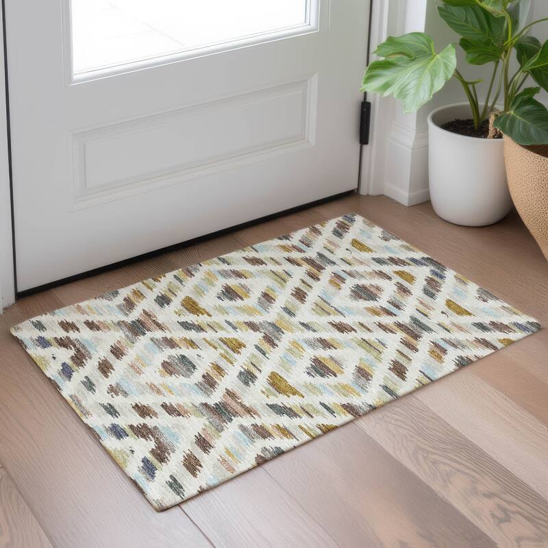 Machine Washable Indoor/ Outdoor Global Diamdon Chantille Rug
