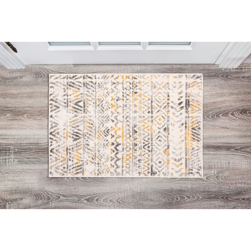 The Curated Nomad Midtown Geometric Distressed Bohemian Rug - 2' X 3' - Yellow