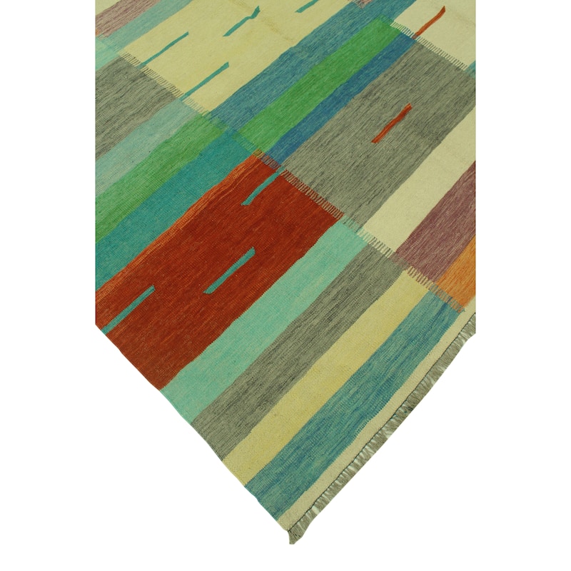 Hand-Woven Winchester Kilim Nilofer Blue/Red Rug - 6'8" x 9'9"