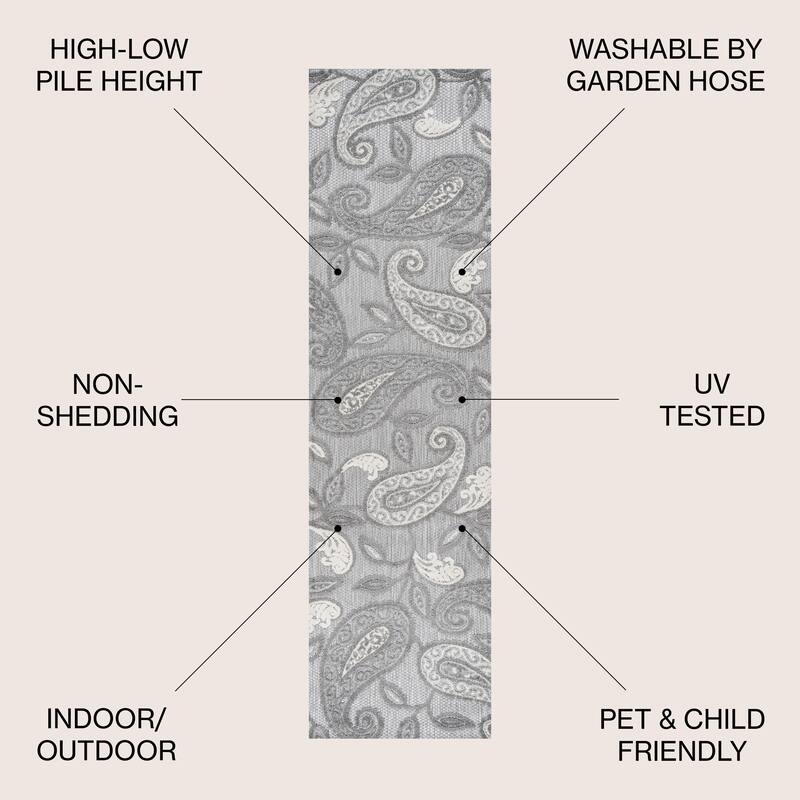 JONATHAN Y Gordes Paisley High-Low Indoor/Outdoor Area Rug