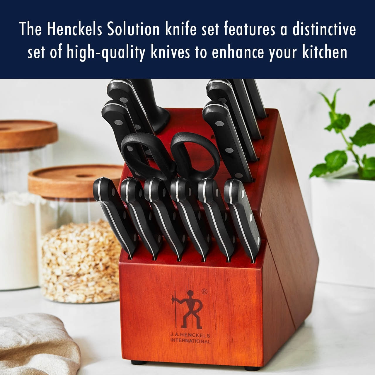 Henckels Forged Accent Set of 4 Steak Knife Set, German Engineered Informed  by 100+ Years of Mastery, Red 