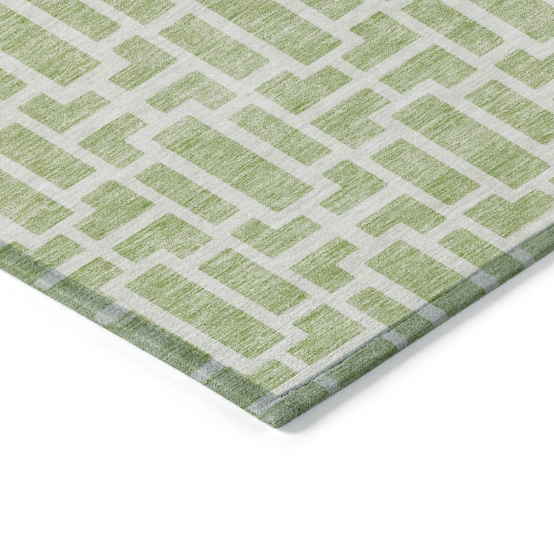 Machine Washable Indoor/ Outdoor Chantille Contemporary Geo Rug