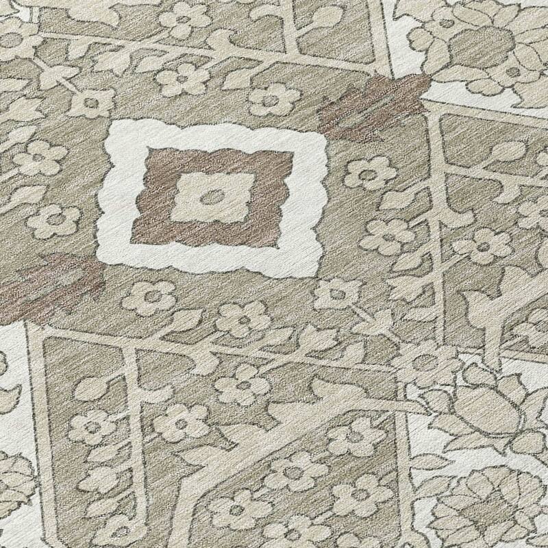 HomeRoots Floral Transitional Rectangle Outdoor Rug