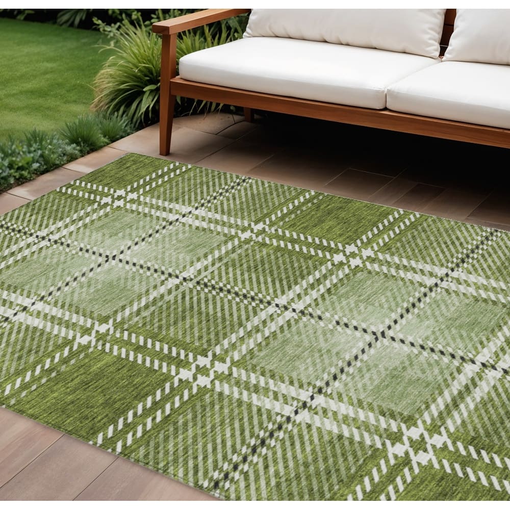 HomeRoots Plaid Transitional Rectangle Outdoor Rug
