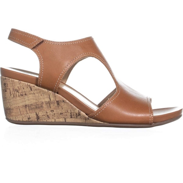 naturalizer cinda wedge