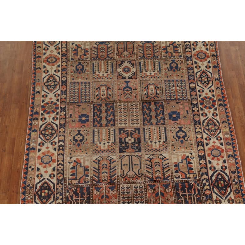 Bakhtiari Persian Vintage Rug Handmade Geometric Wool Carpet - 7'1"x 10'2"