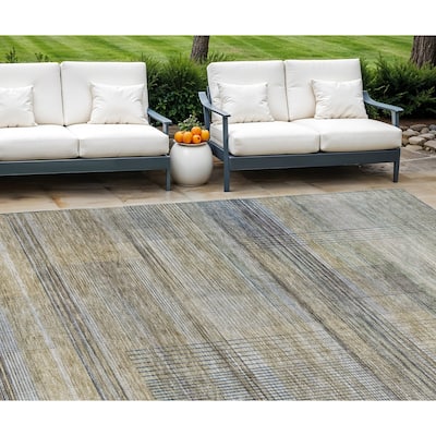 HomeRoots Striped Transitional Rectangle Outdoor Rug