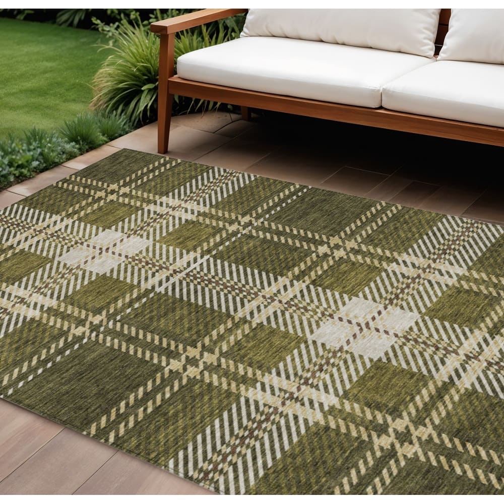 HomeRoots Plaid Transitional Rectangle Outdoor Rug