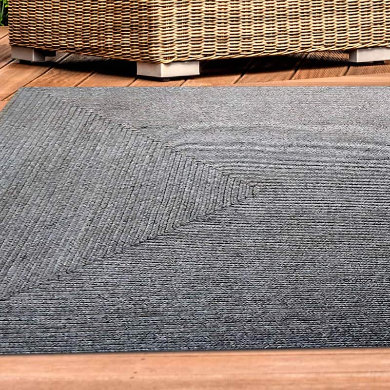 Superior Braided Reversible Indoor/Outdoor Area Rug