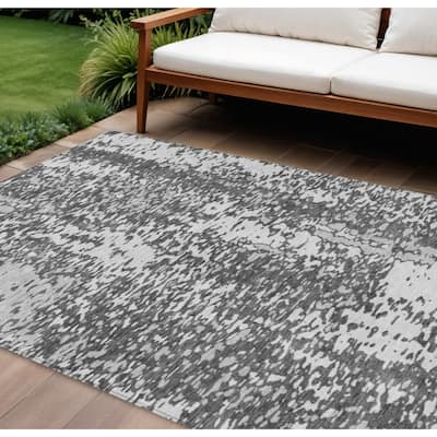 HomeRoots Abstract Transitional Rectangle Outdoor Rug