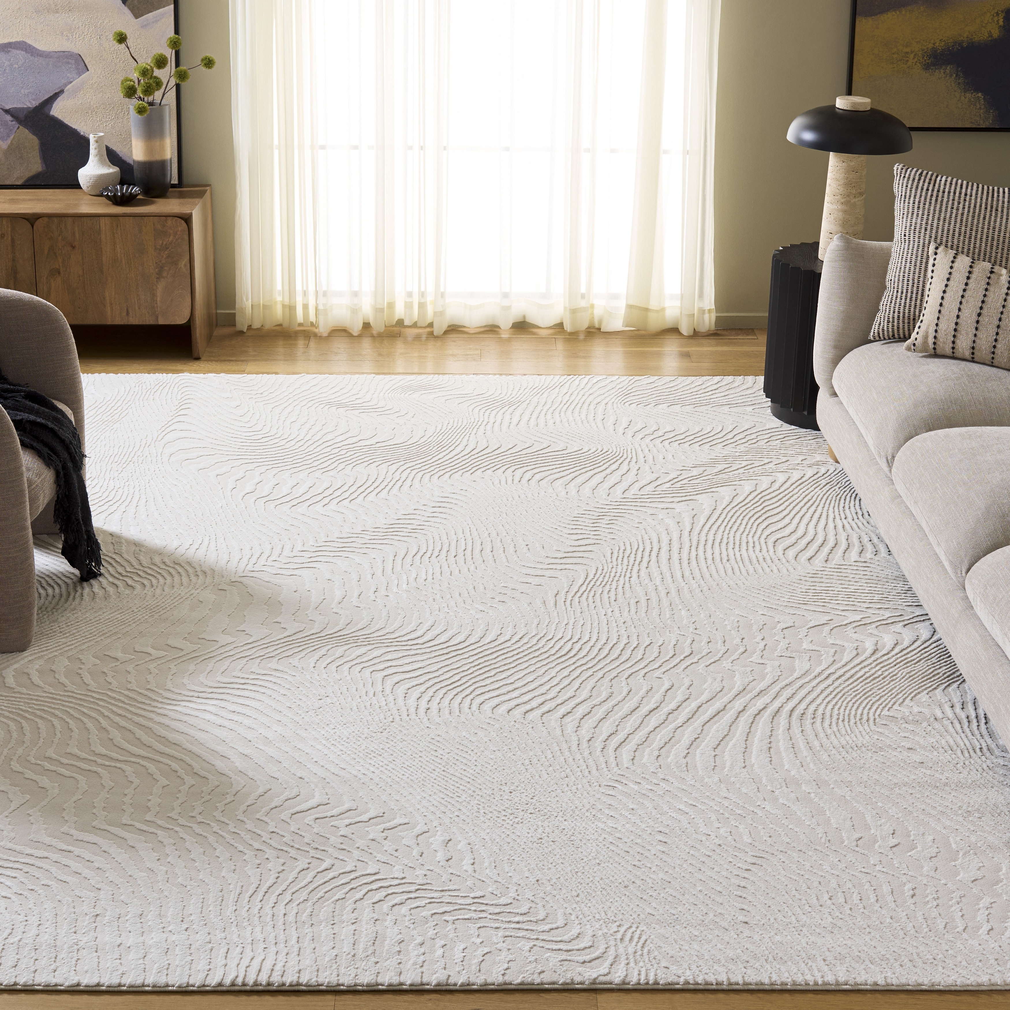SAFAVIEH Revive Almyra Transitional Rug