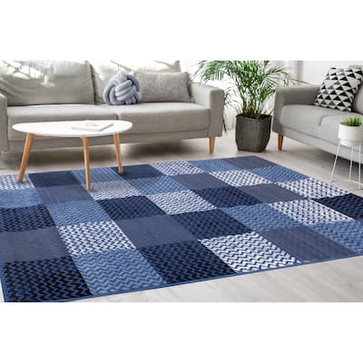 Florence Collection - Blue Squares Rug - 4'7" x 6'7"