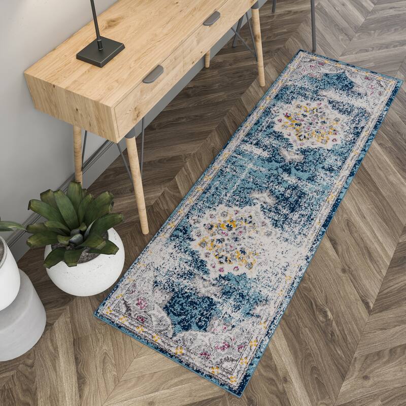 Gematria French Country Medallion Indoor Area Rug