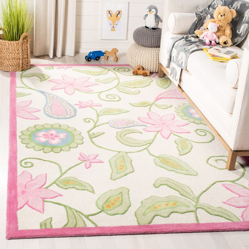 SAFAVIEH Handmade Kids Haylie Wool Rug - 9' x 12' - Ivory/Pink