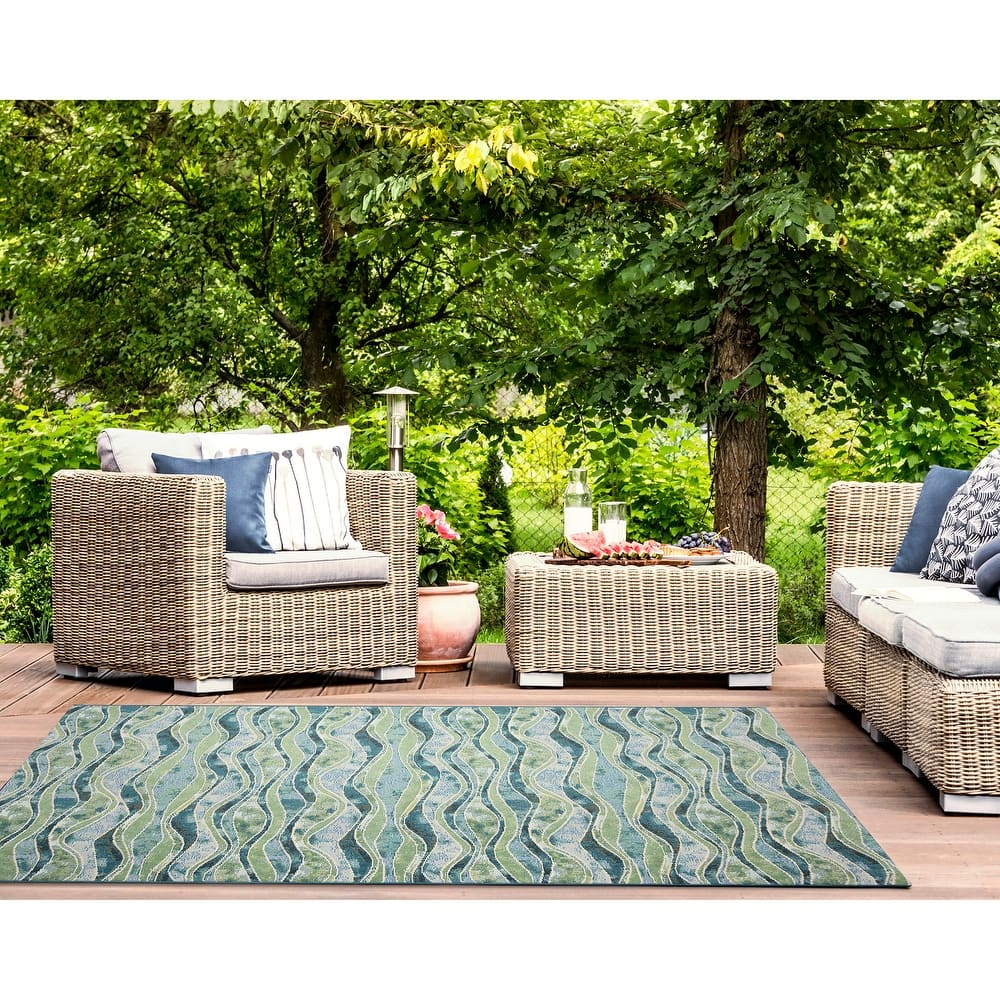 Liora Manne Marina Wave Indoor/Outdoor Area Rug