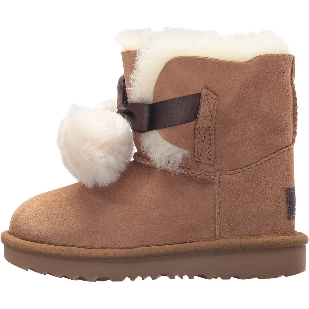ugg pull and bear