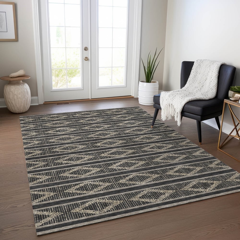 Machine Washable Indoor/ Outdoor Diamond Stripe Chantille Rug