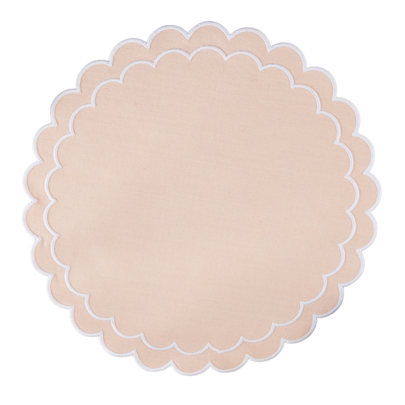 Scalloped Cotton Placemats (Set of 4) - Layered Wavy Edge Round Table Placemats for Dining, Entertaining & Everyday Table, 15"
