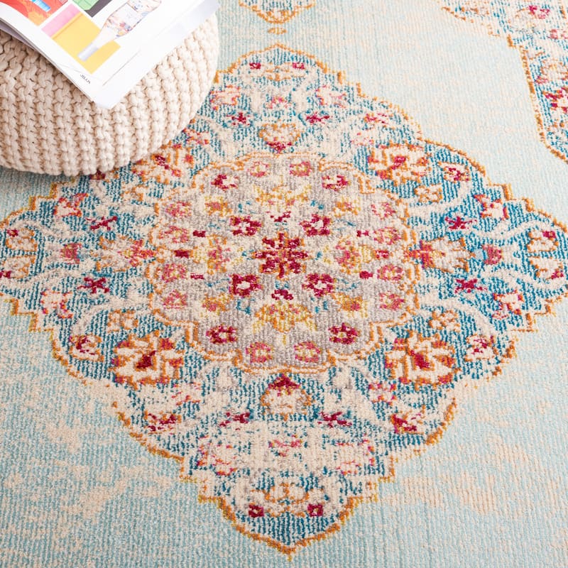 SAFAVIEH Monaco Ardath Shabby Chic Medallion Rug