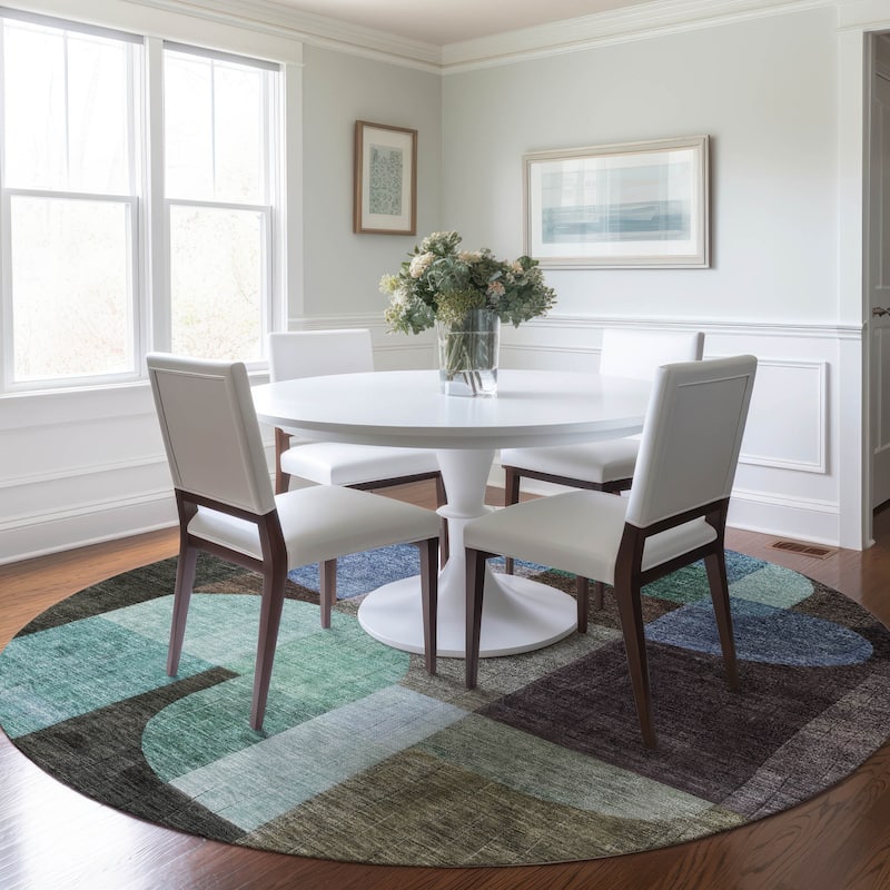 Machine Washable Indoor/ Outdoor Contemporary Deco Chantille Rug - Brown - 8' x 8'