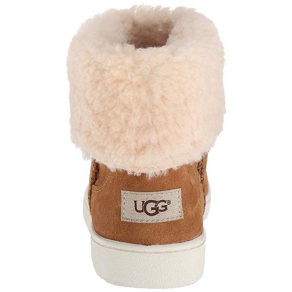 mika classic ugg