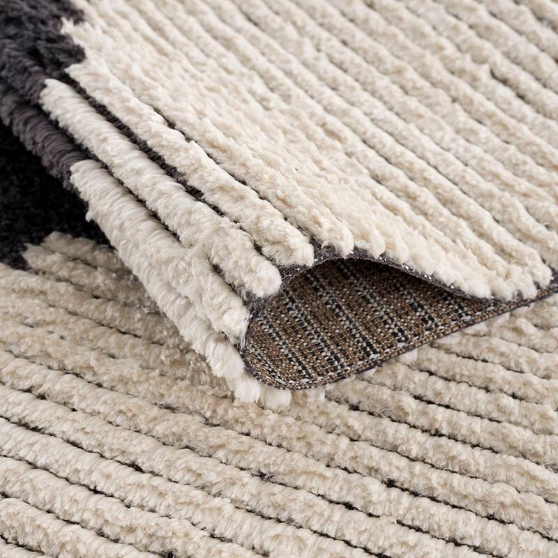 Black & Ivory Modern Area Rug - 6'x9'