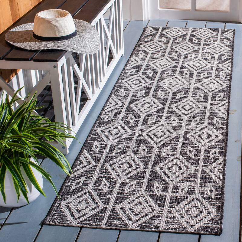 SAFAVIEH Courtyard Isola Indoor/ Outdoor Waterproof Patio Backyard Rug