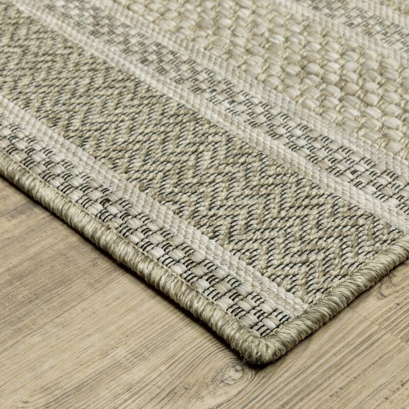 Vista Home Tangelo Diamond Lattice Beige/ Black Ultimate Performance Area Rug. - 1'10" x 7'6"
