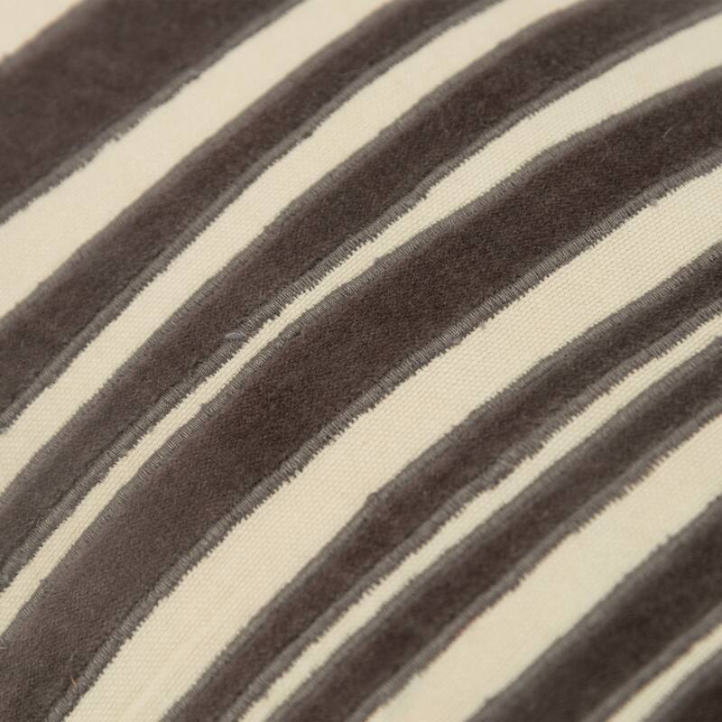 Rizzy Home Contemporary Pillow Cover - 14"x26"