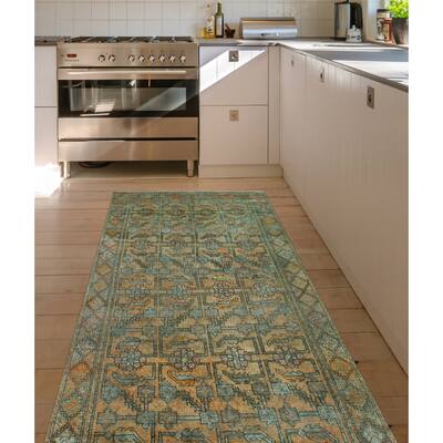 Vintage Distressed Aracy Rust/Grey Runner - 4'11" x 9'9"