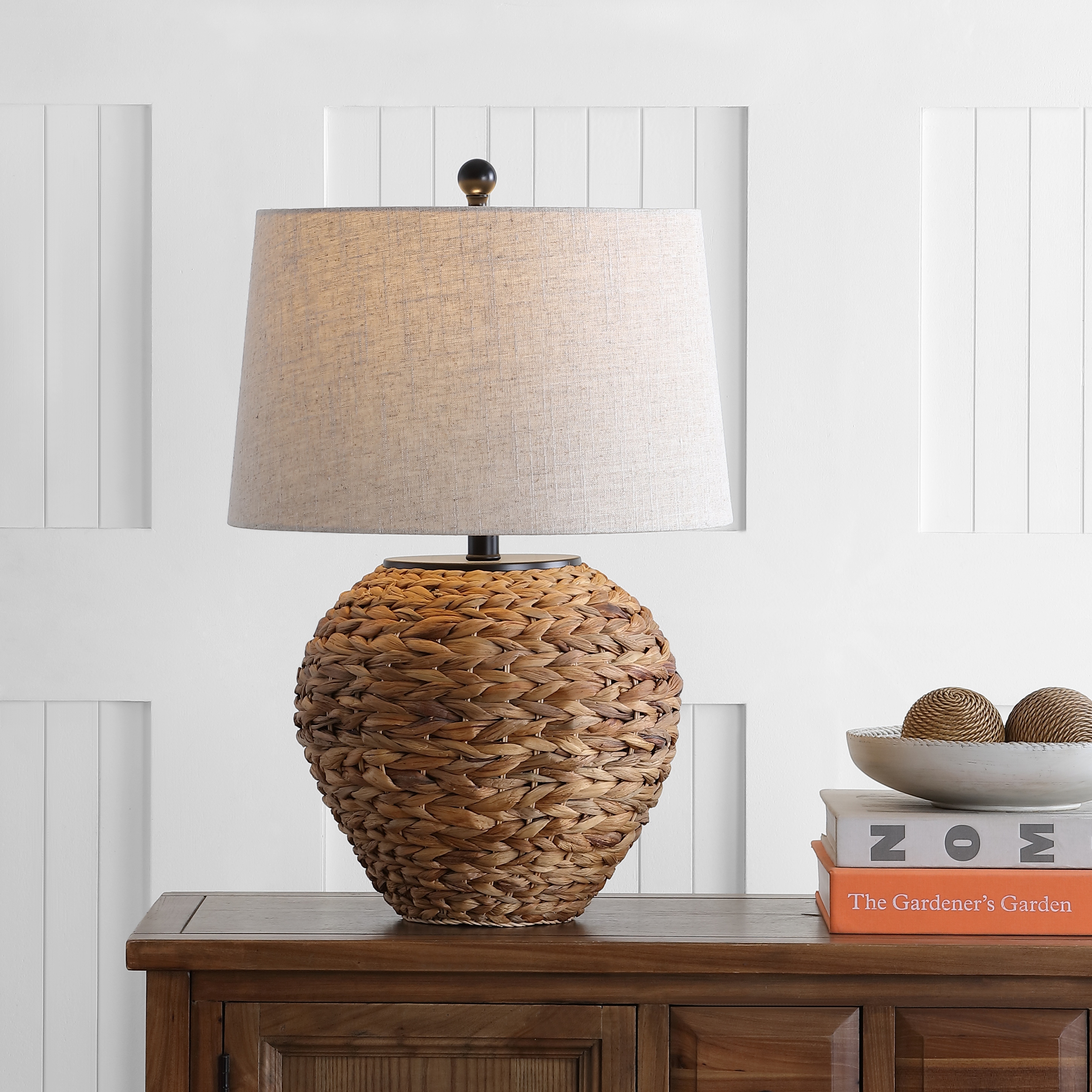 Basket table deals lamp
