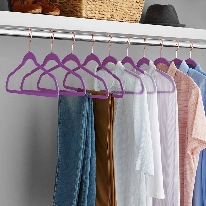 VECELO Mackaylee Velvet Hangers, Non Slip Standard Clothes Hanger Set, Heavy Duty Ivory Hangers(30/50/60/100 Pack)