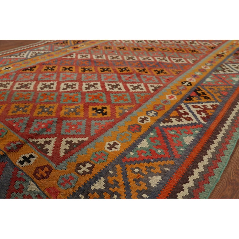 Vegetable Dye Kilim Qashqai Nomadic Persian Vintage Wool Carpet - 5'5"x 8'11"