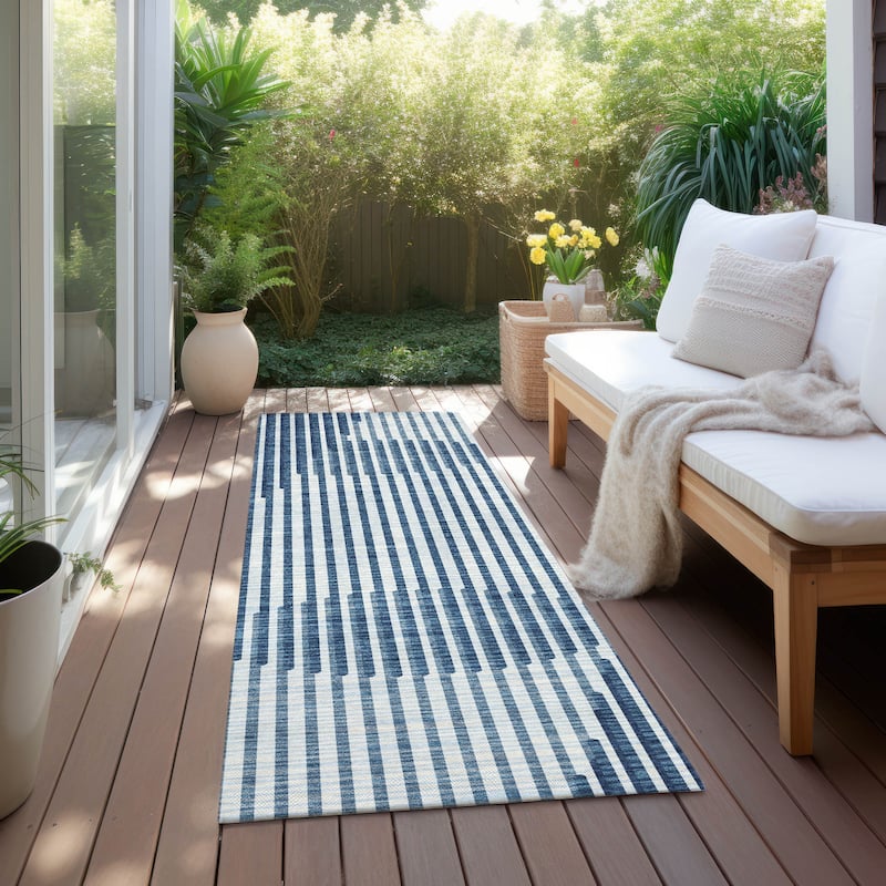 Machine Washable Indoor/ Outdoor Abstract Stripe Chantille Rug - Blue - 2'3" x 7'6"