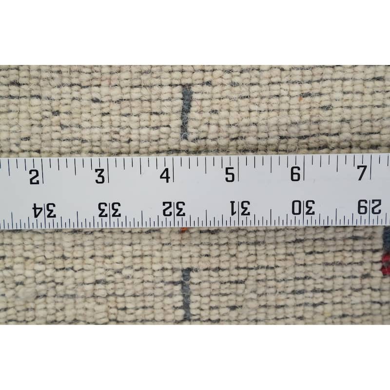 Hand Knotted Oriental 100% Wool Carpet Tribal Animal Pictorial Beige & Ivories Gabbeh Area Rug - 4' 9'' X 3' 0''