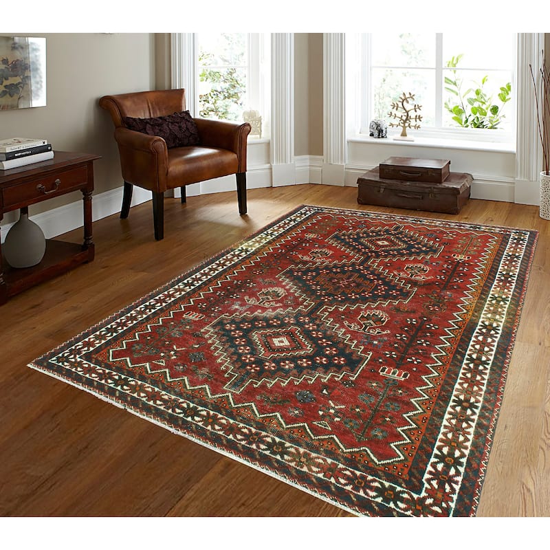 Vintage Distressed Ajlah Burgundy/Ivory Rug - 4'11" x 7'4"