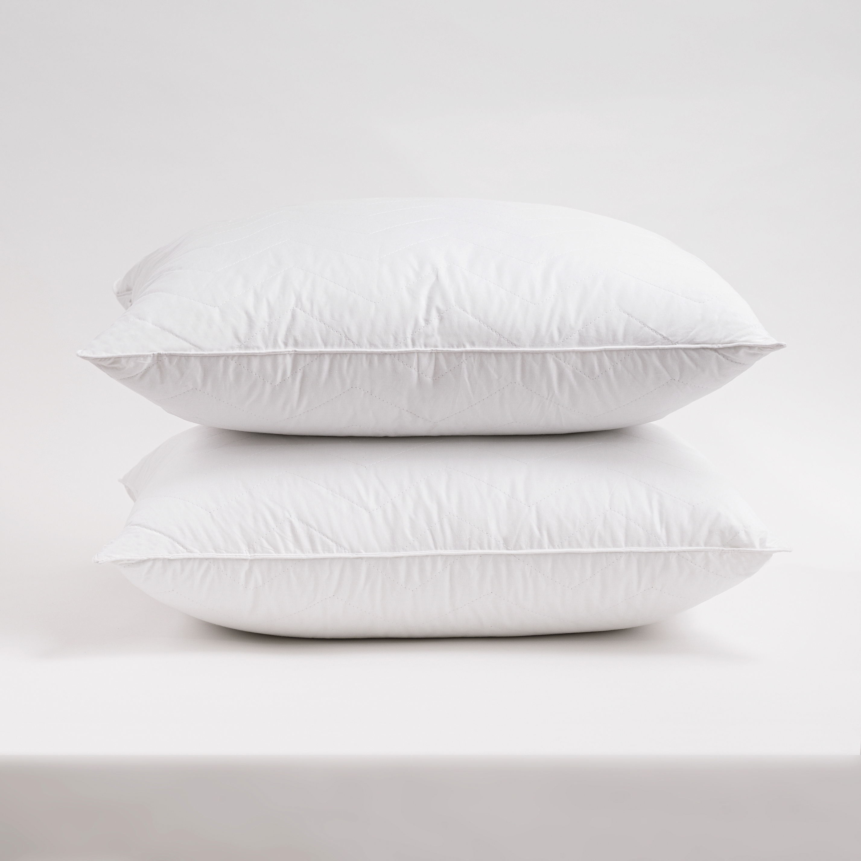 Hotel pillows bed deals bath and beyond