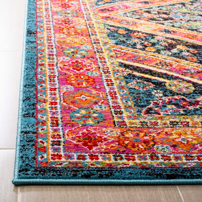 SAFAVIEH Cherokee Rubye Boho Oriental Rug