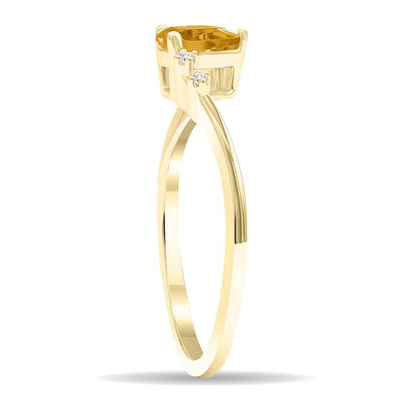 Women's Pear Shaped Citrine and Diamond Wave Ring in 10K Yellow Gold